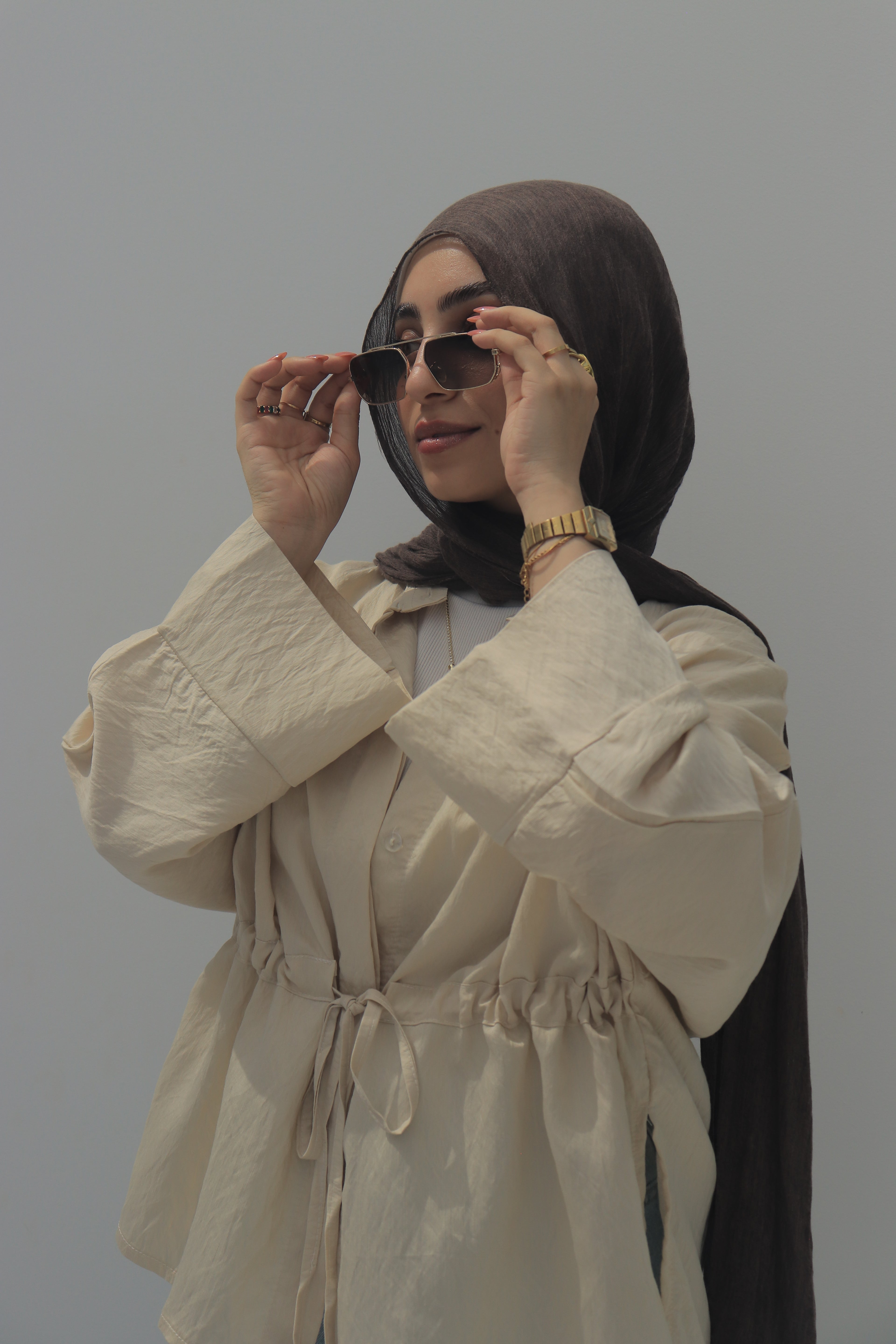 GATHERED WAIST BLOUSE