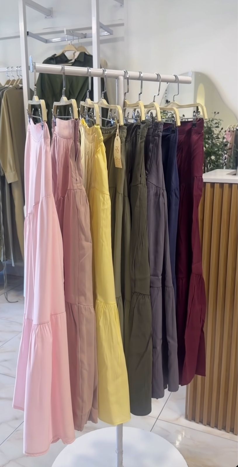 TIERED SKIRT