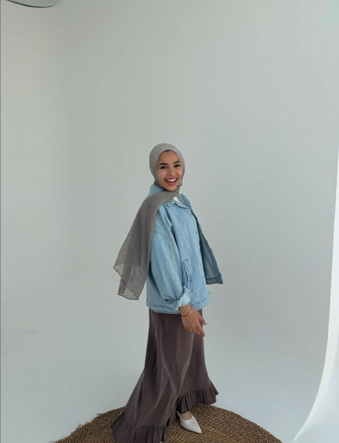 THE FLARE SKIRT