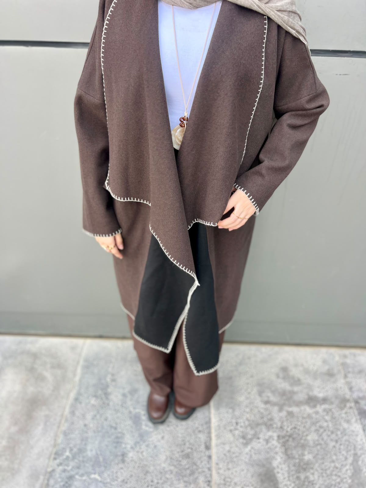 BROWN ROYAL CARDIGAN